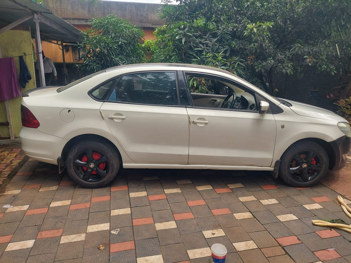 Skoda Laura(2009-2013) Ambition 2.0 Tdi Cr Mt